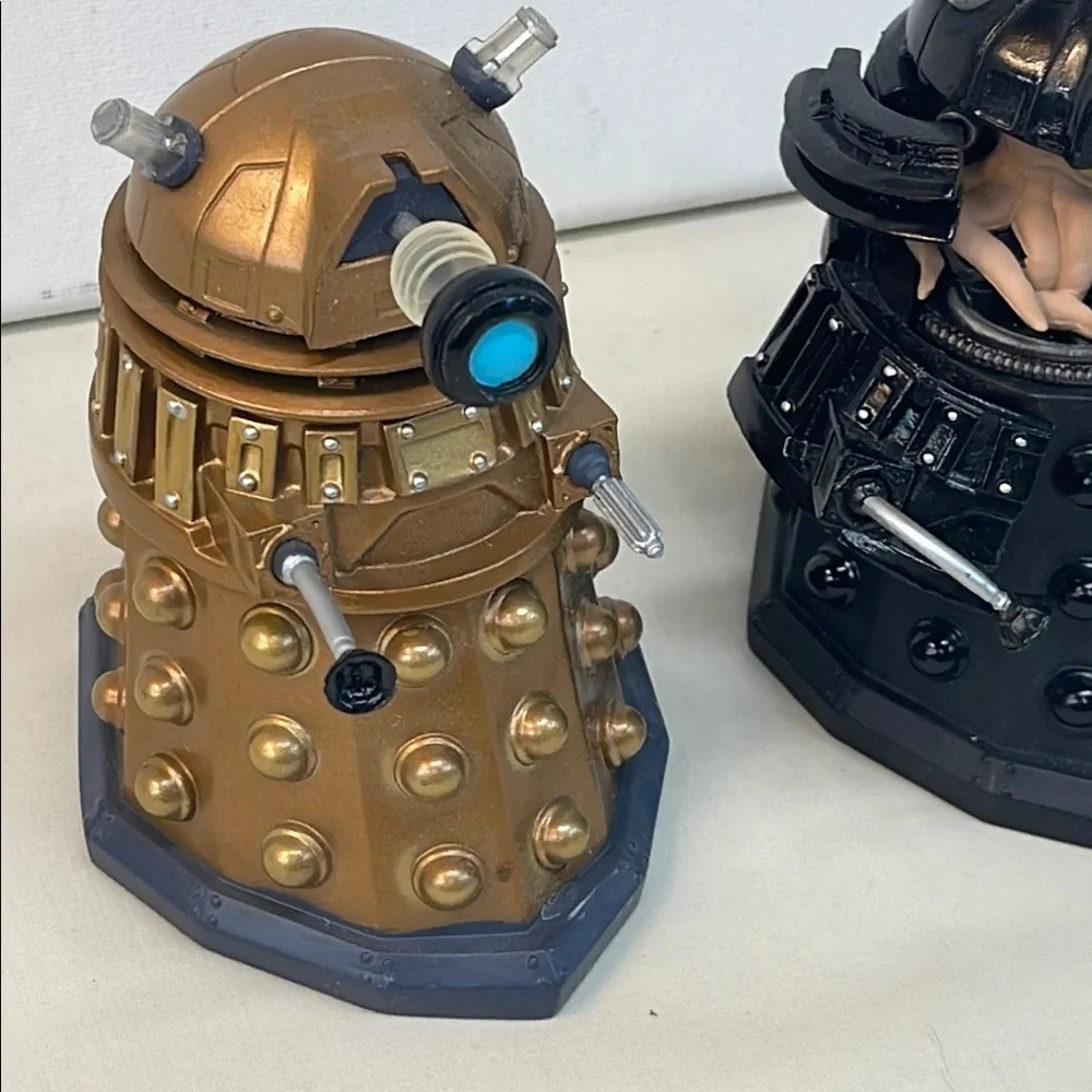Set of 2 Dr. Who series Delek 3.5 inch figures by Funko pop - Picture 2 of 16